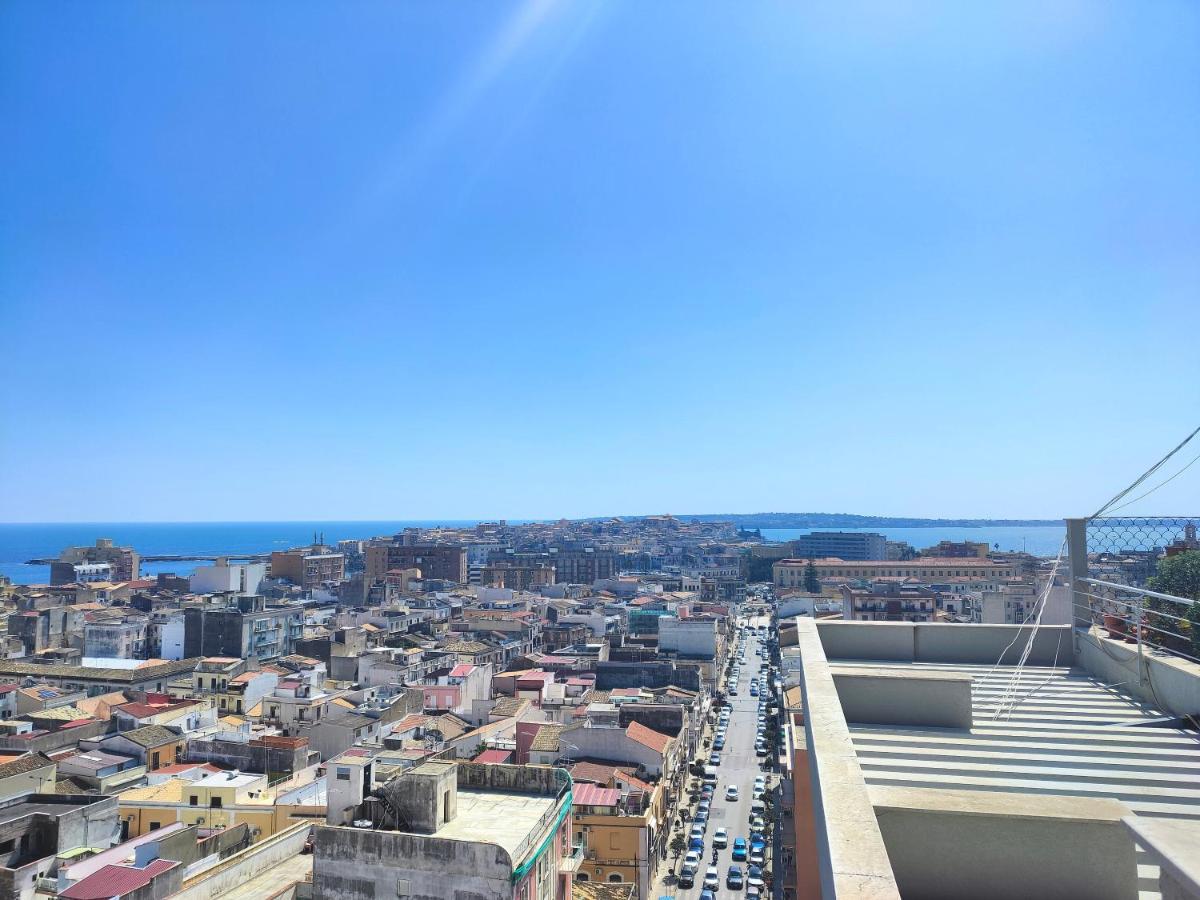 L'Attico - Stanza Privata Con Bagno - Teatro Greco Siracusa Συρακούσες Εξωτερικό φωτογραφία